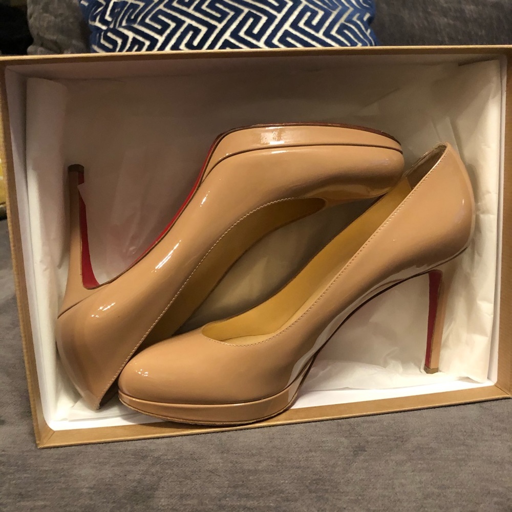 Simple Louboutin 100